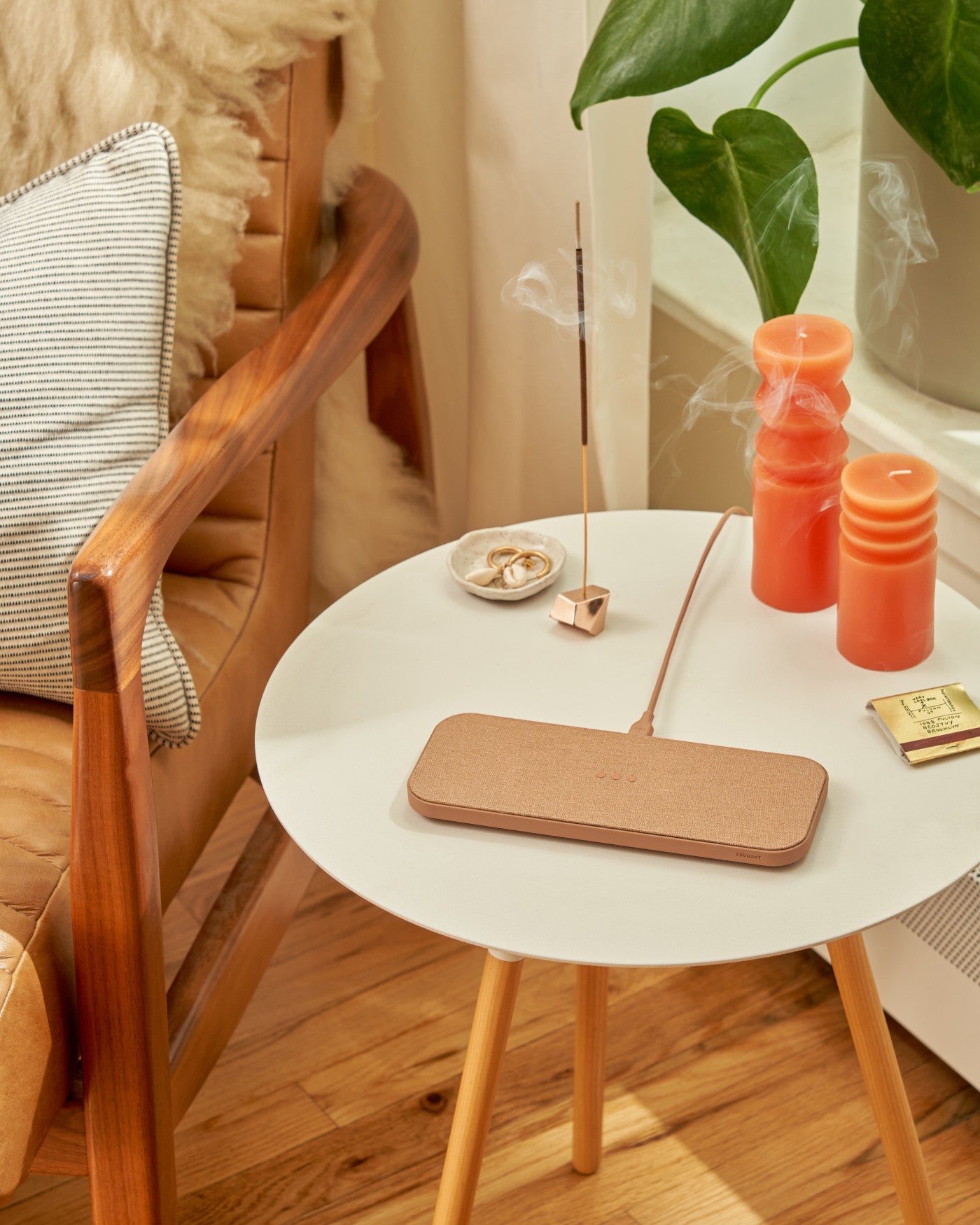 Courant Essentials Catch: 2