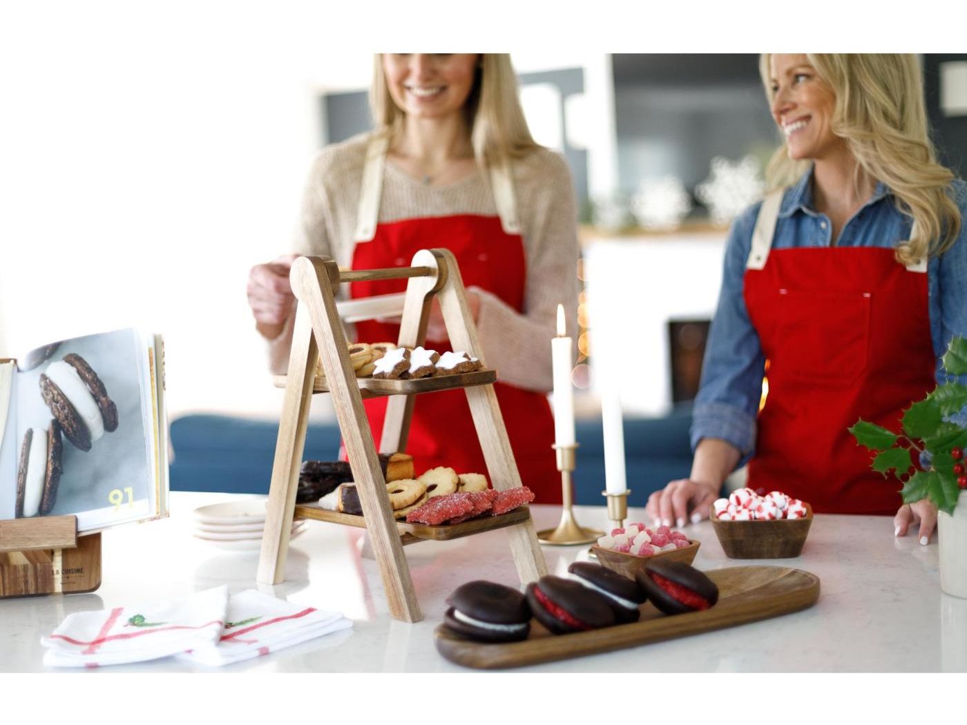 La Cuisine 2 Tier Serving Tray