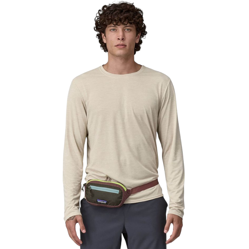 Patagonia Ultralight Black Hole Mini Hip Pack 1L