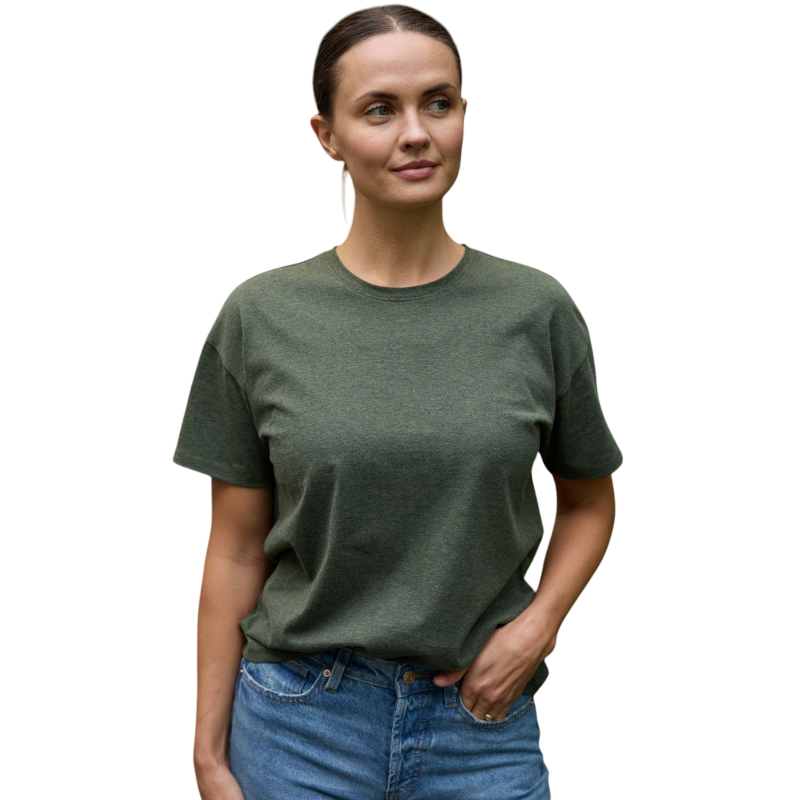 Woman wearing black tee with white background |Color:Jet Black