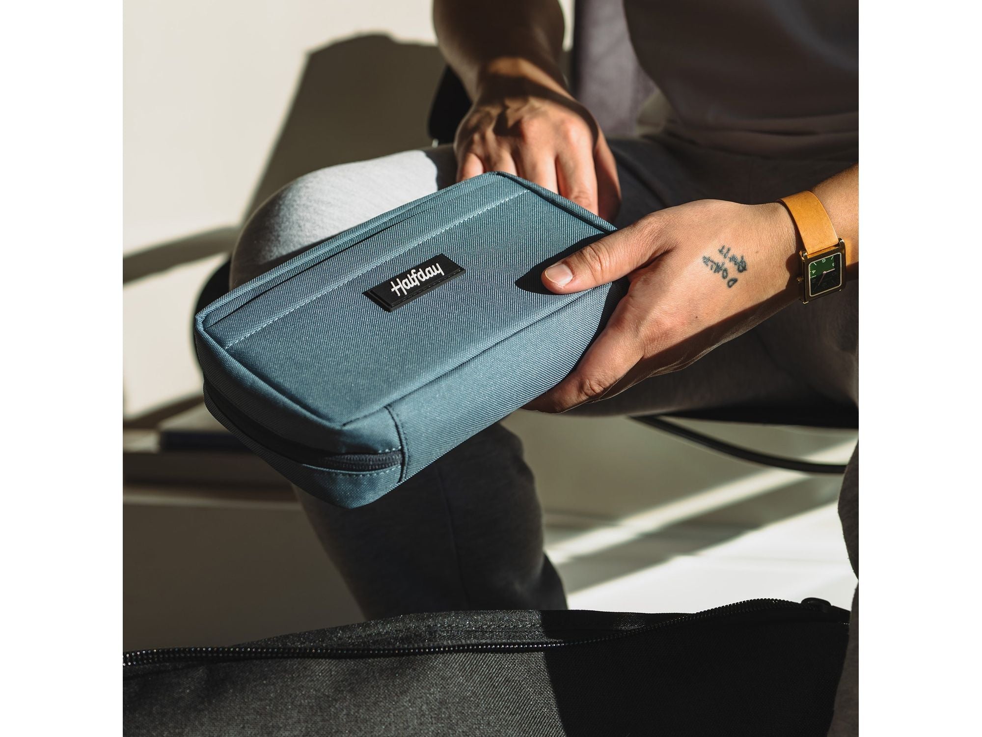 Halfday Travel The Sidekick Tech Kit