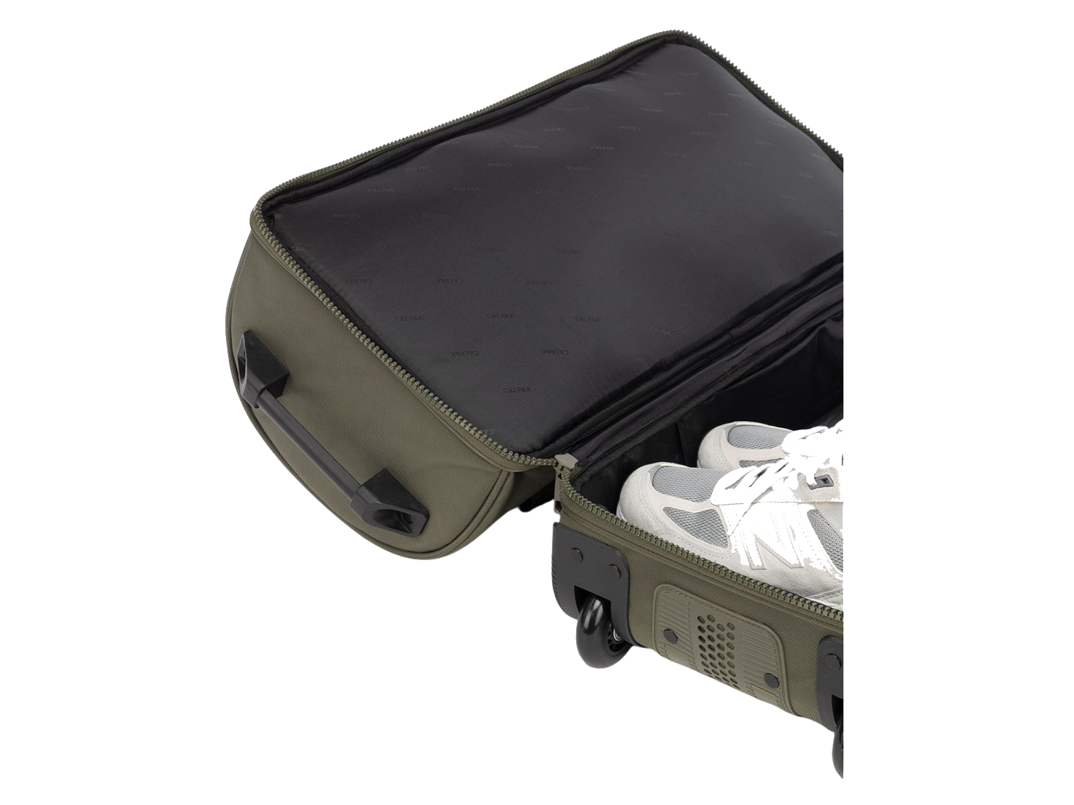 Calpak Stevyn Rolling Duffel