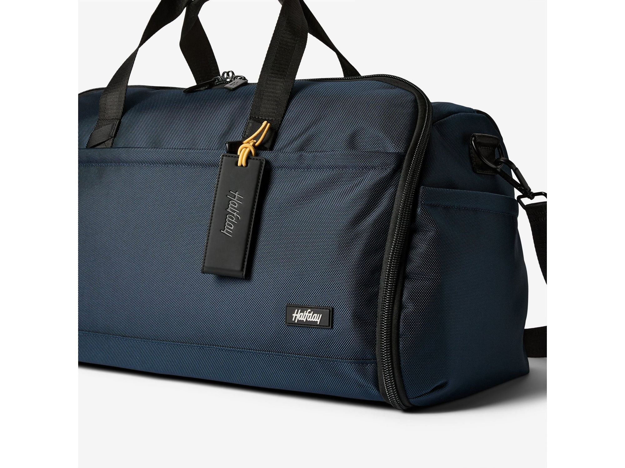 Halfday Travel The Luggage Tag