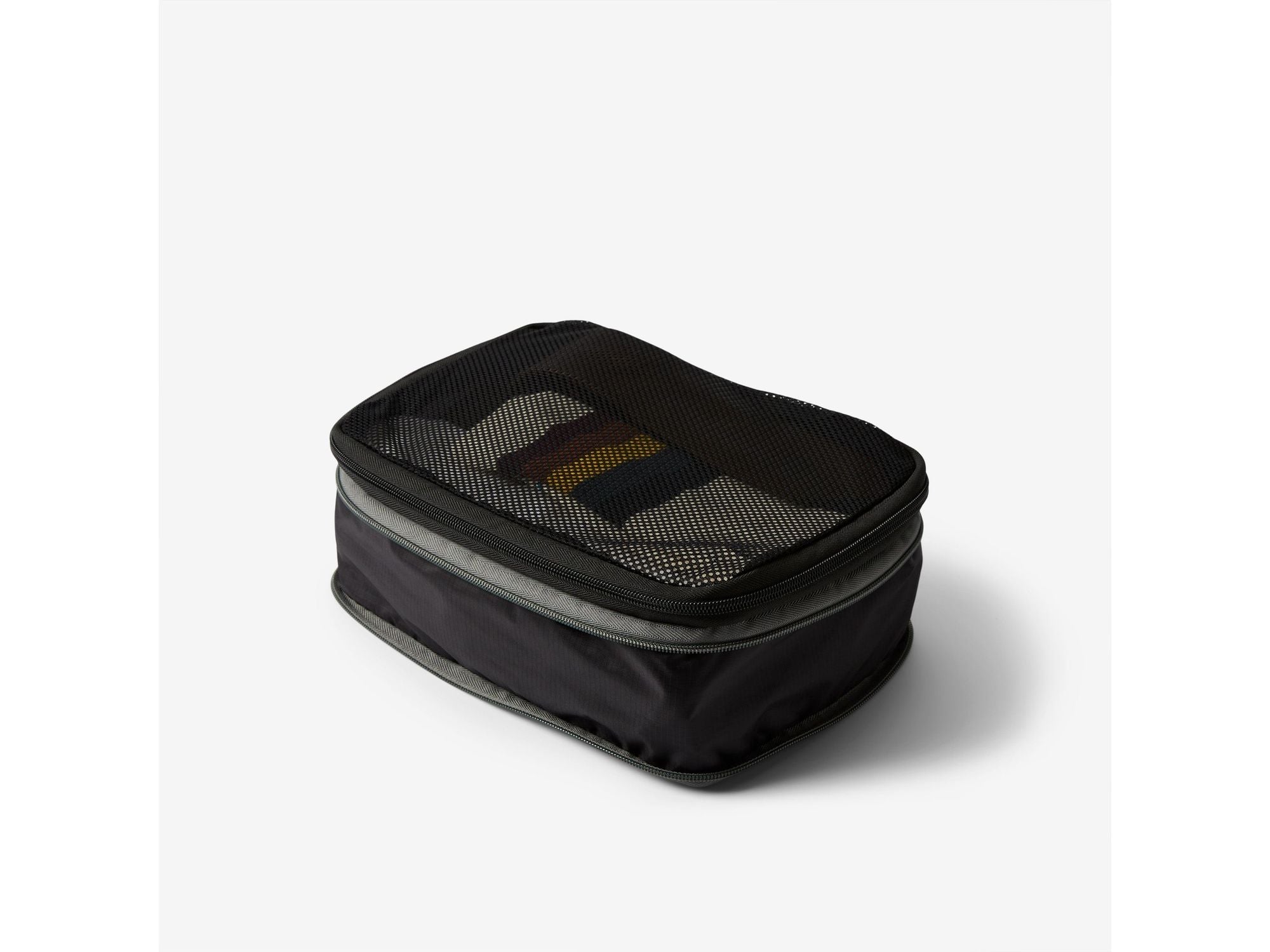 Halfday Travel The Compression Cubes