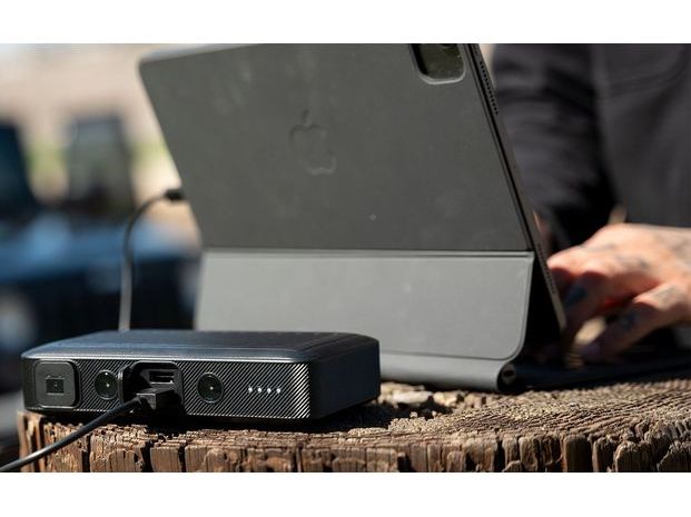 mophie® Powerstation Go Rugged Compact - Black - Wireless Power Banks