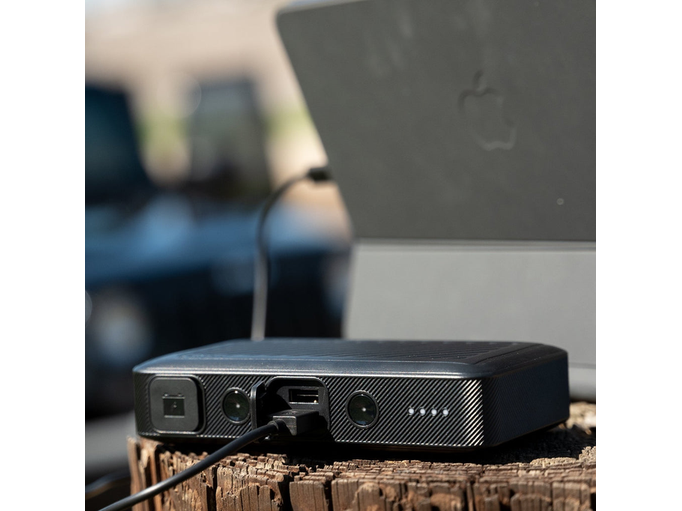 mophie® Powerstation Go Rugged Compact - Black - Wireless Power Banks