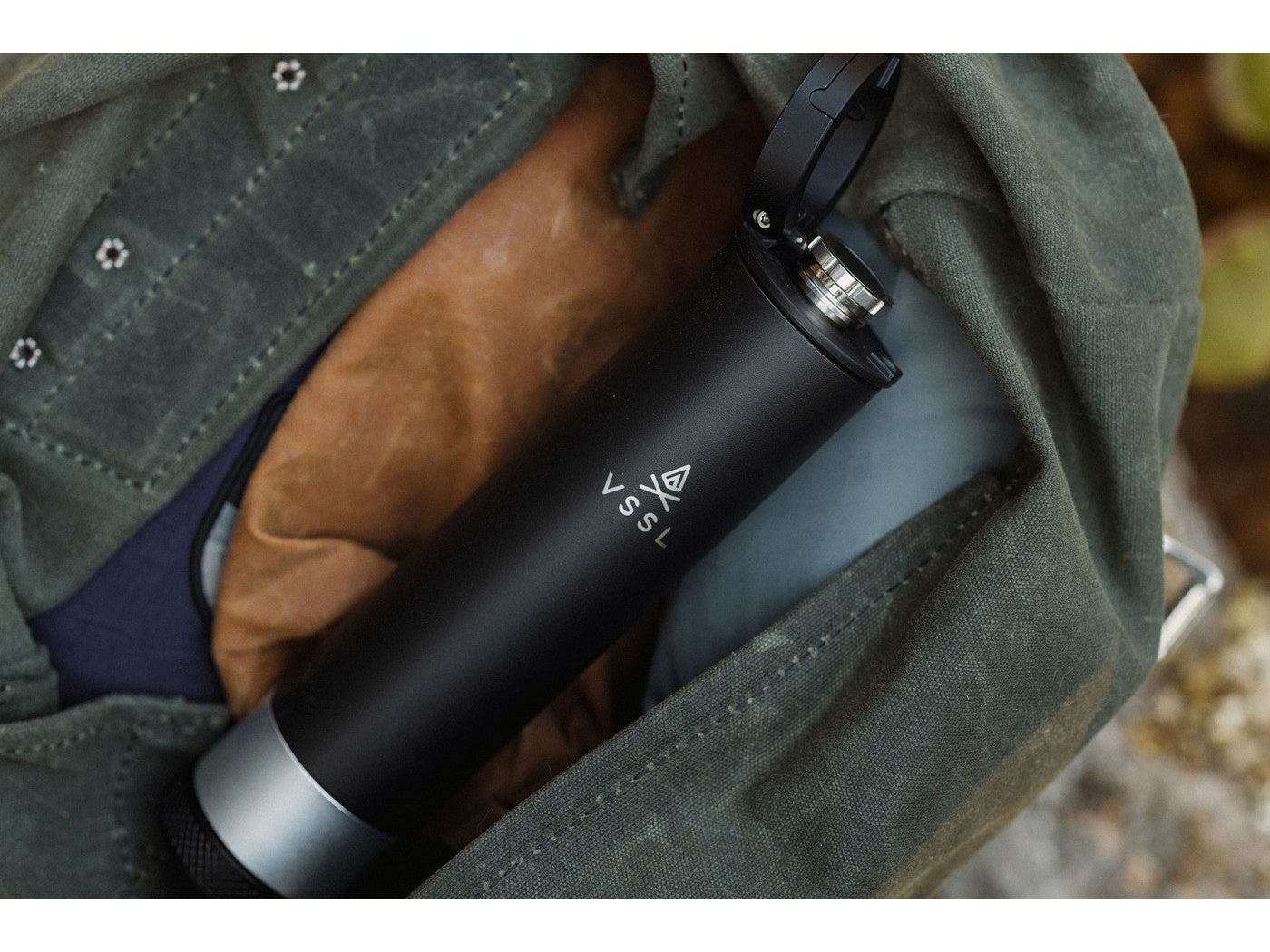VSSL Insulated Flask - Black - Flasks