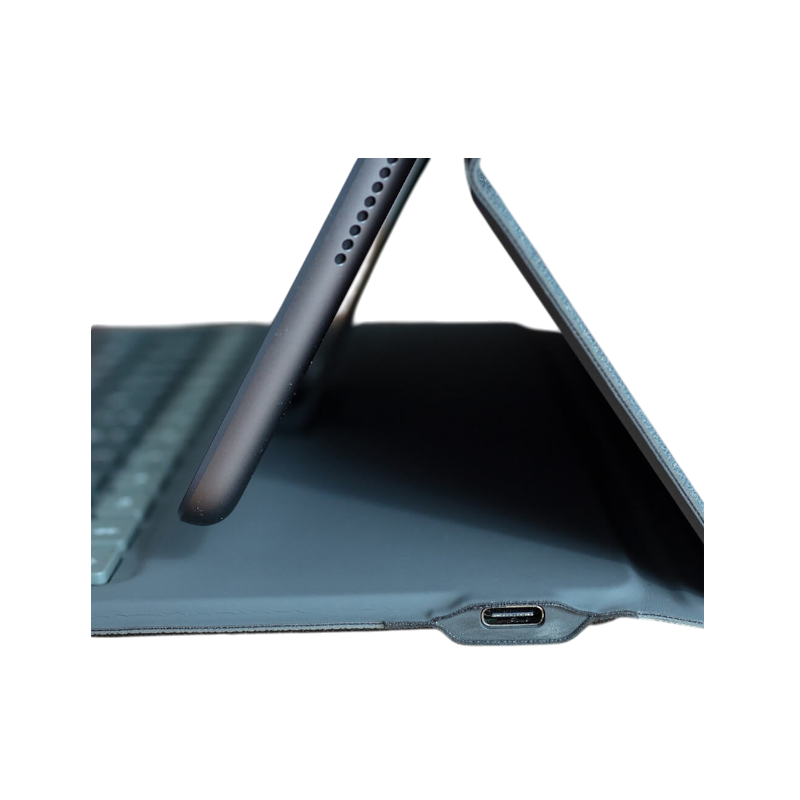 ZAGG Messenger Folio 2 for iPad Air 11"