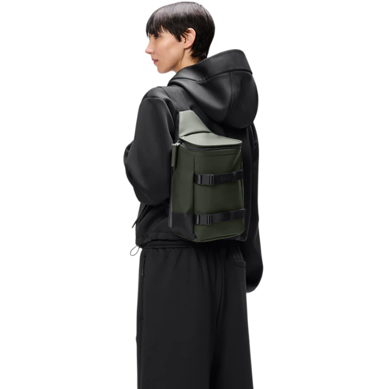 RAINS Trail Sling Bag