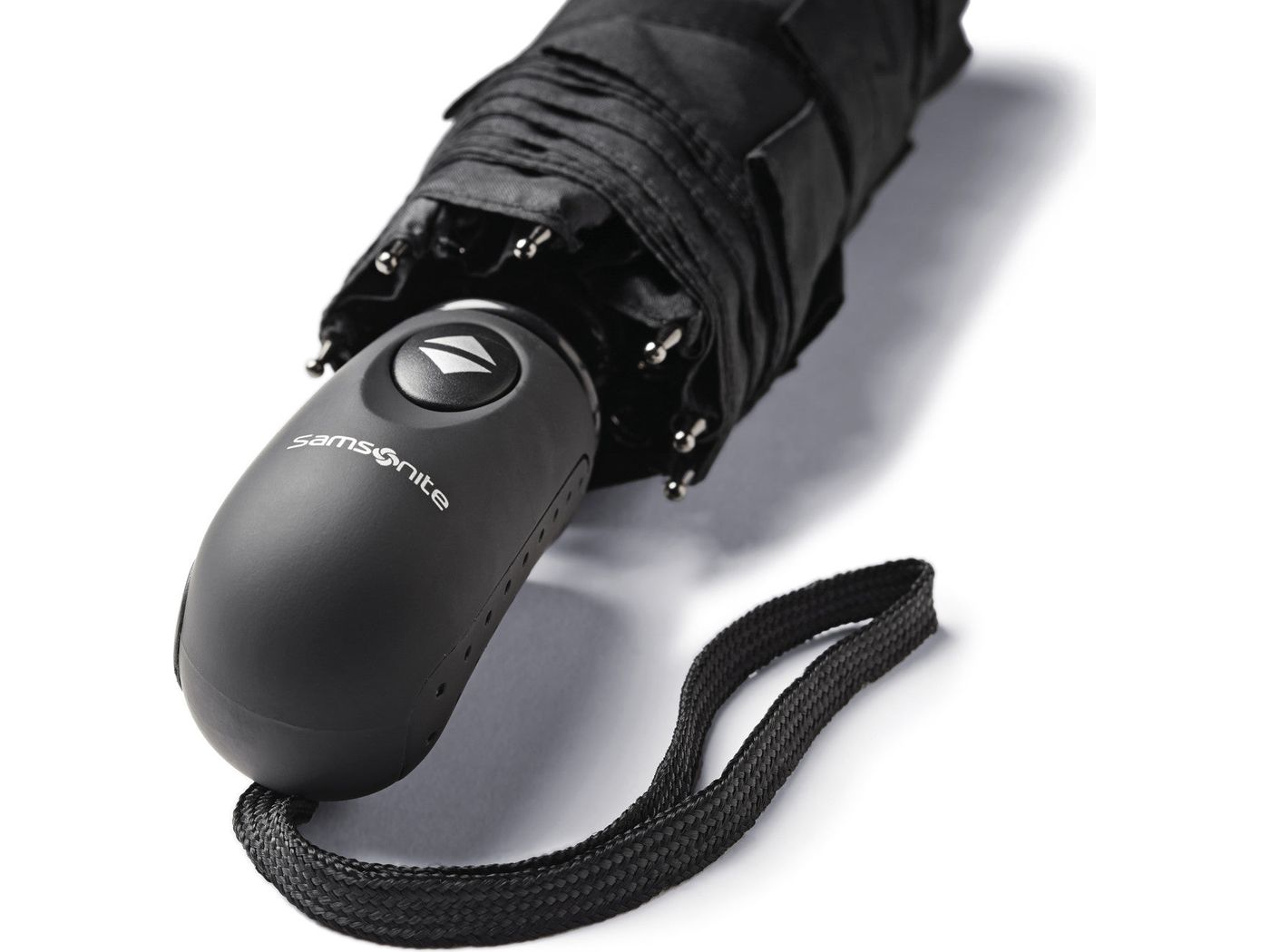 Samsonite Windguard Auto Open/Close Umbrella