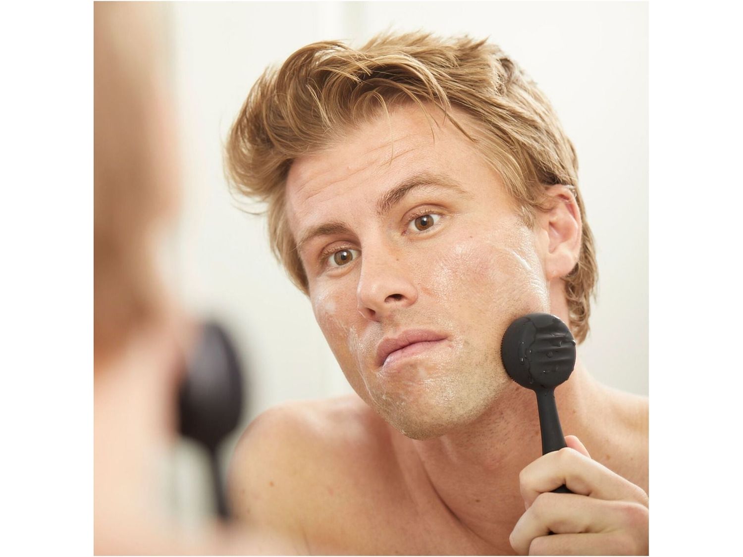 PMD Beauty Clean Face Cleansing Brush