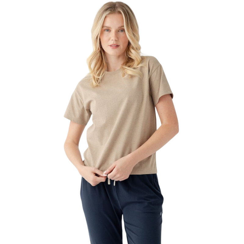 Woman wearing black tee with white background |Color:Jet Black