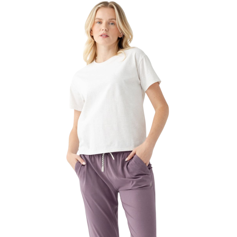 Woman in alabaster tee with white background |Color:Alabaster Heather