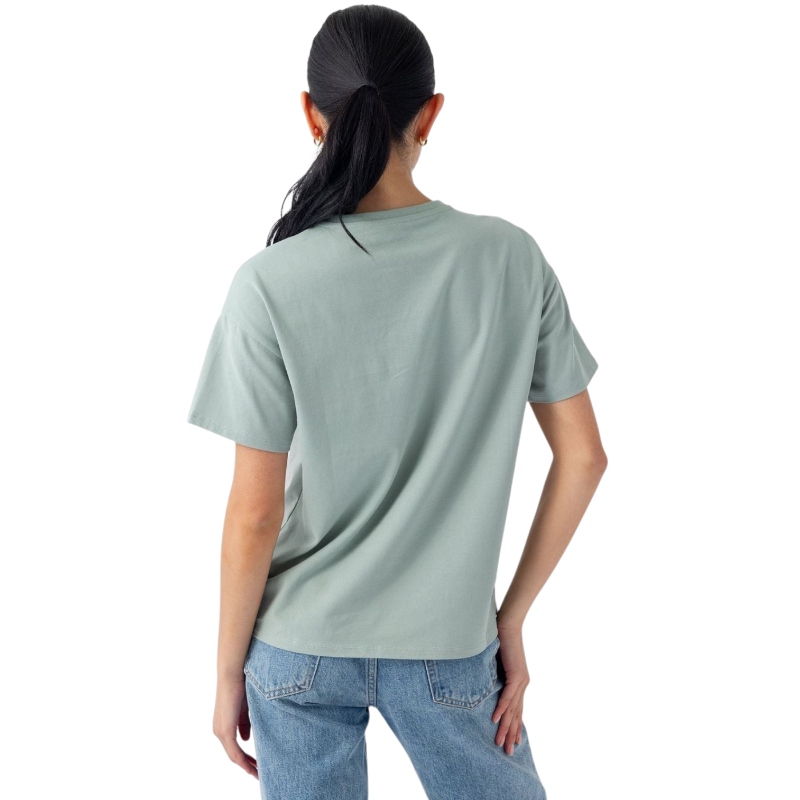 Woman wearing black tee with white background |Color:Jet Black