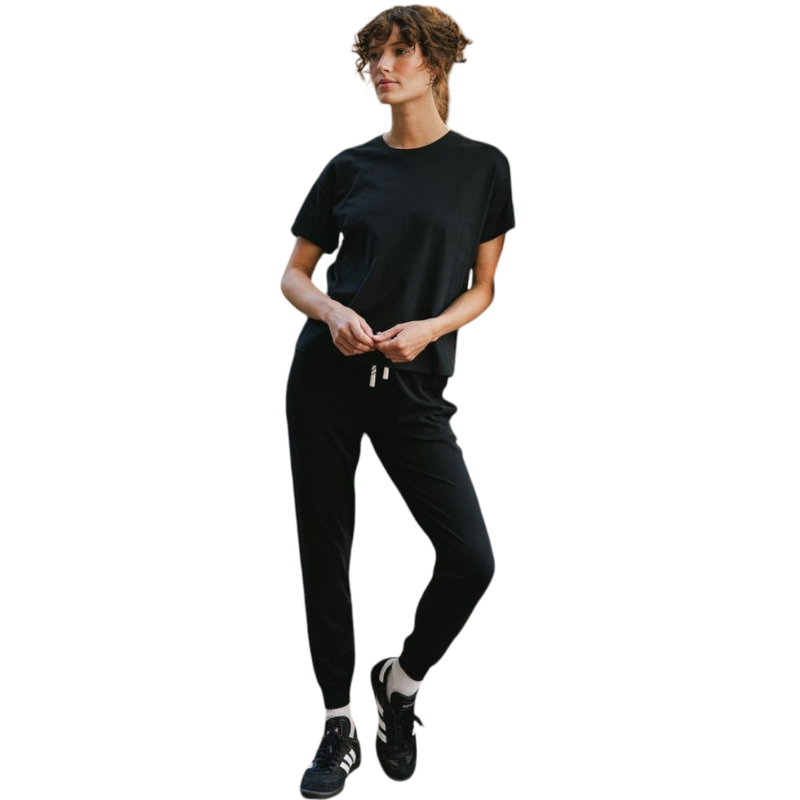 Woman wearing black tee with white background |Color:Jet Black