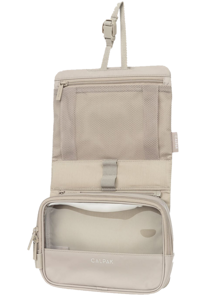 Fit Hanging Dopp Kit