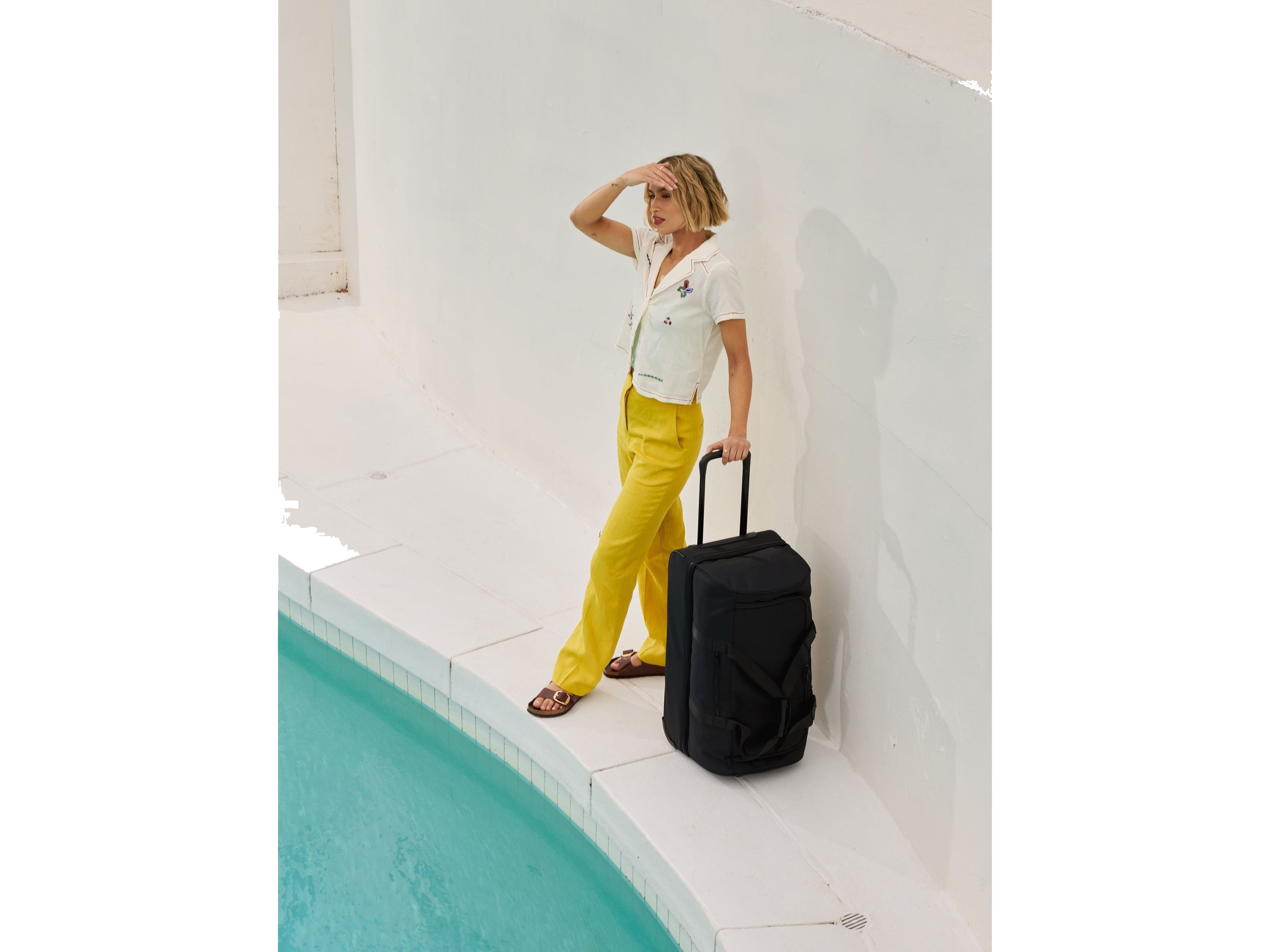 Calpak Stevyn Large Rolling Duffel