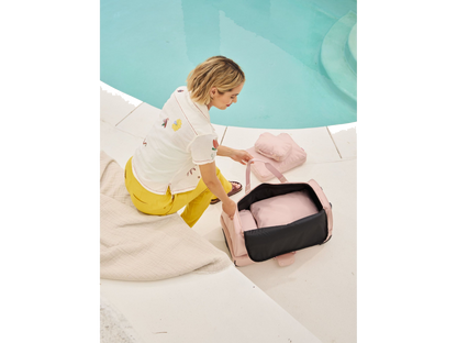 Calpak Stevyn Large Rolling Duffel