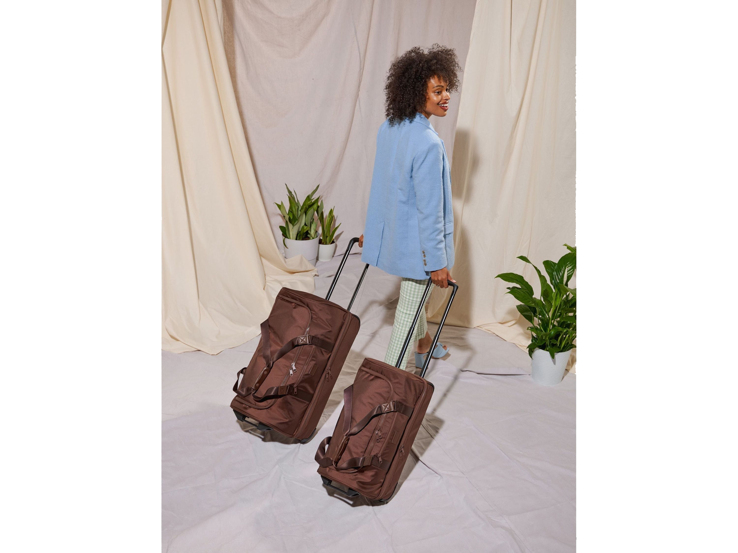 Calpak Stevyn Large Rolling Duffel