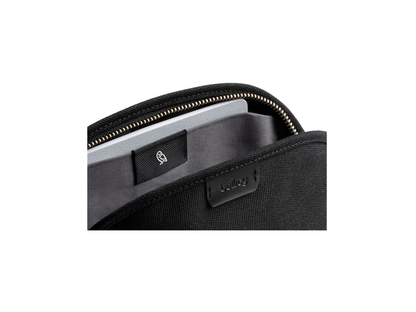 Bellroy Classic Pouch - Black - Tech Kits