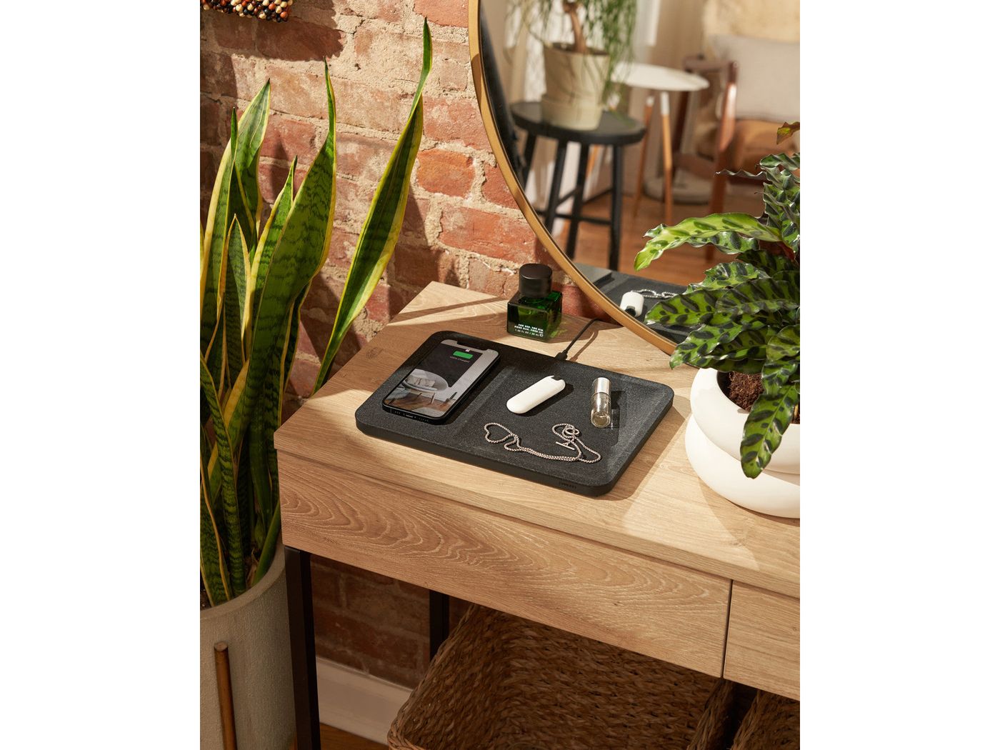 Courant Essentials Catch: 3 - Charging Pads