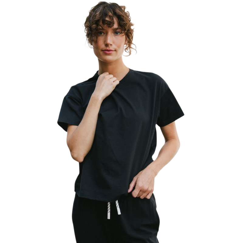 Woman wearing black tee with white background |Color:Jet Black