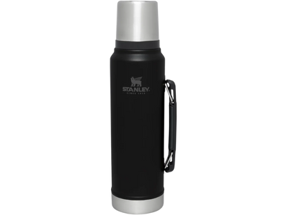 Stanley Legendary Classic Bottle 48 oz - Black - Thermoses